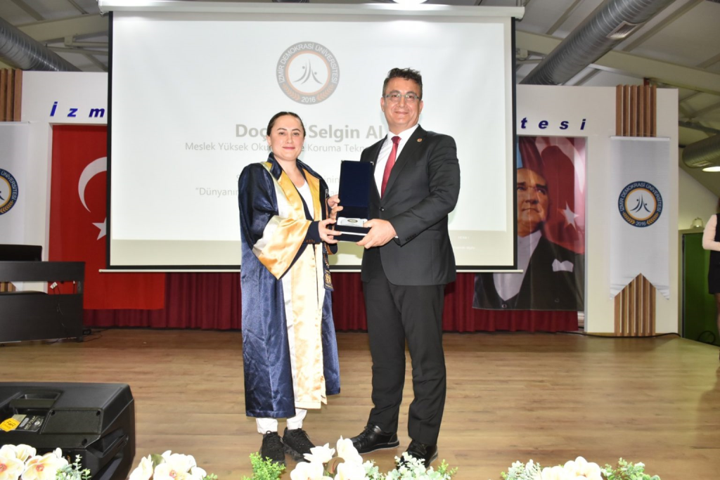 Öğretim üyemiz Doç. Dr. Selgin AL